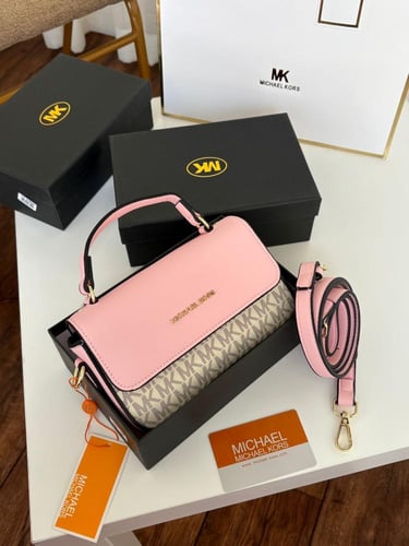 شنطه ماركه مايكل كورس