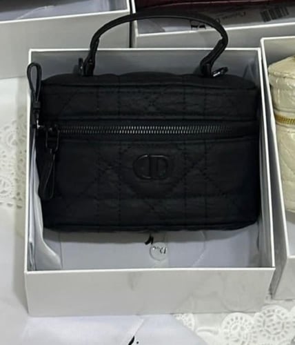 شنطه ماركه ديور ميني