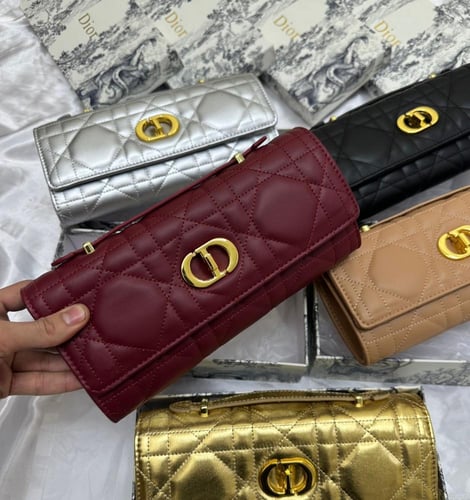 شنطه ماركه ديور