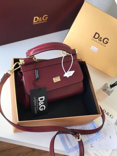 شنطه ماركه دولتشي اند قبانا