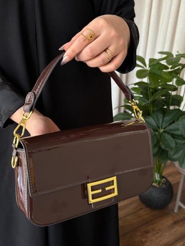 شنطه ماركه فندي