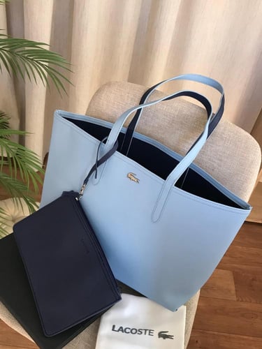 شنطة لاكوست توت باق