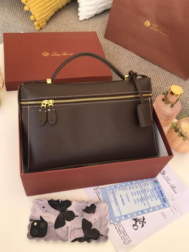 شنطة ماركة لوربيانا