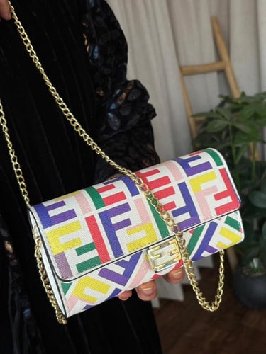 شنطه ماركه فندي