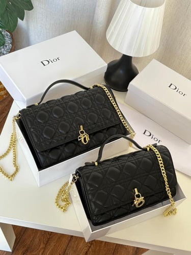 شنطه ماركه ديور