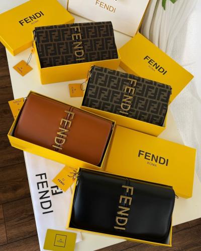 شنطه ماركه فندي