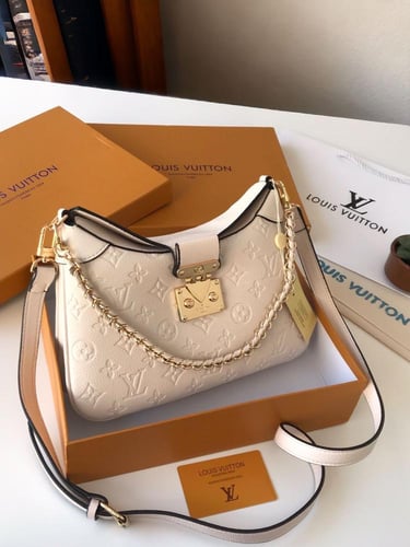 شنطة لويس فيتون