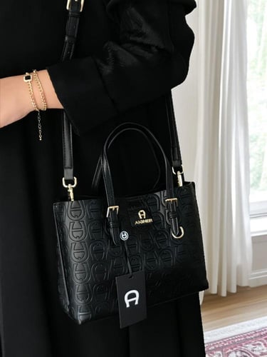 شنطه ماركه اقنر