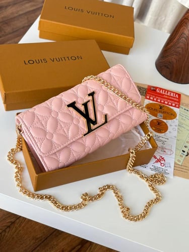 شنطه ماركه لويس فيتون