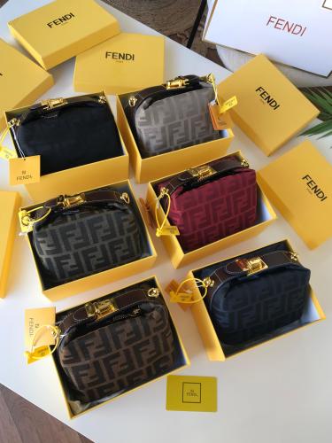 شنطة ماركه فندي