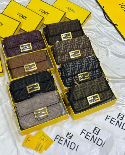 شنطه ماركه فندي