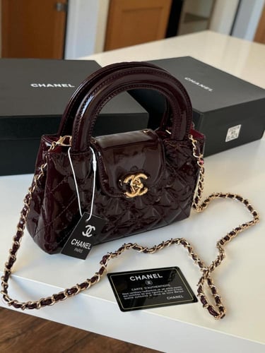 شنطه ماركه شانيل لمعه