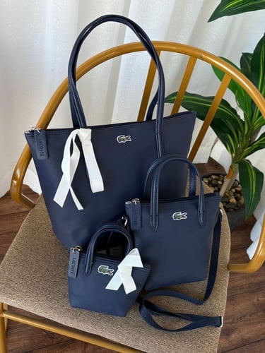 شنطه ماركه لاكوست