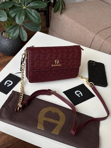 شنطه ماركه اقنر