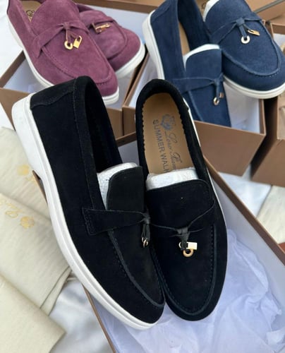 شوزات ماركه لوربيانا