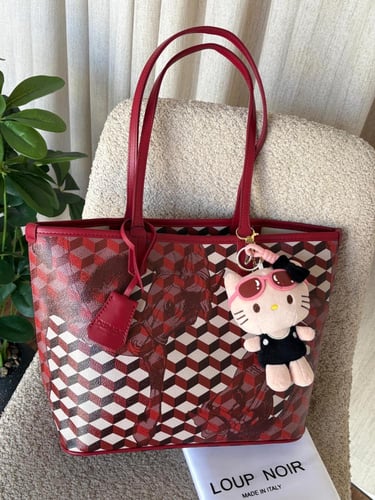 شنطه ماركه لوب نوار