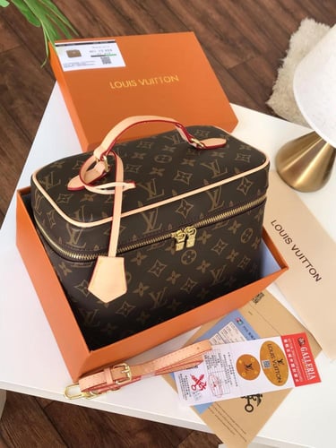 شنطه ماركه لويس فيتون