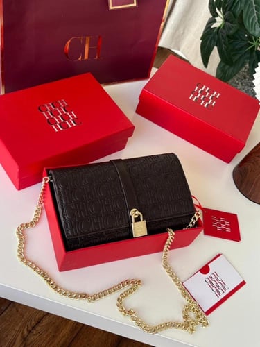 شنطه ماركه CH