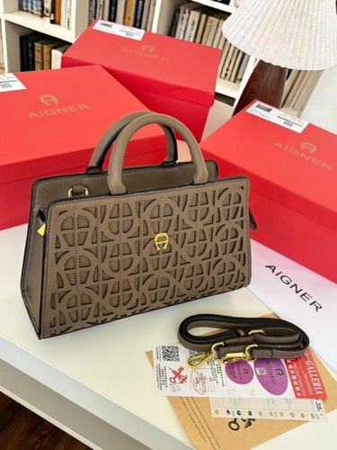 شنطه ماركه اقنر