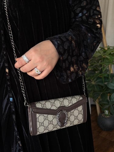 شنطه ماركه قوتشي