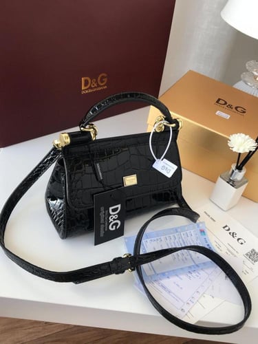 شنطه ماركه دولتشي اند قبانا