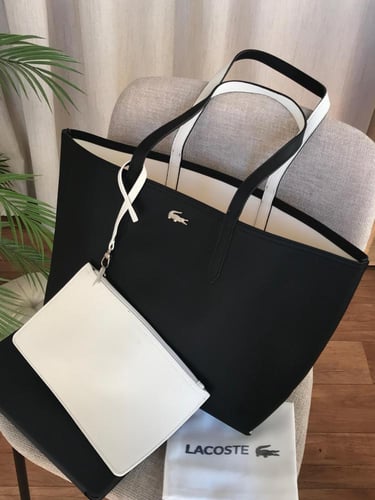 شنطة لاكوست توت باق