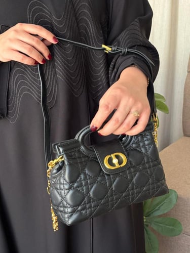 شنطه ماركه ديور