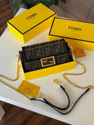 شنطه ماركه فندي