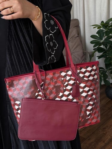 شنطه ماركه لوب نوار