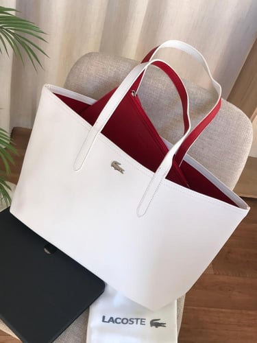 شنطة لاكوست توت باق