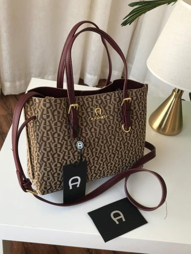 شنطه ماركه اقنر