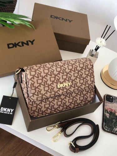 شنطه ماركه دكني