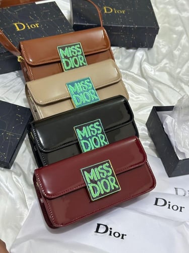 شنطه ماركه مس ديور