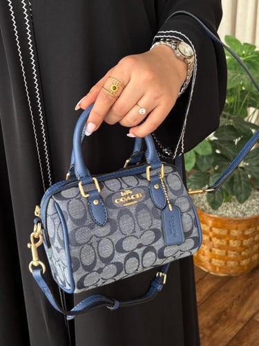 شنطه ماركه كوتش