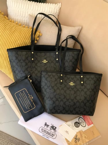 شنطة كوتش دبل فيس