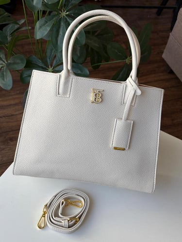 شنطه ماركه بربري