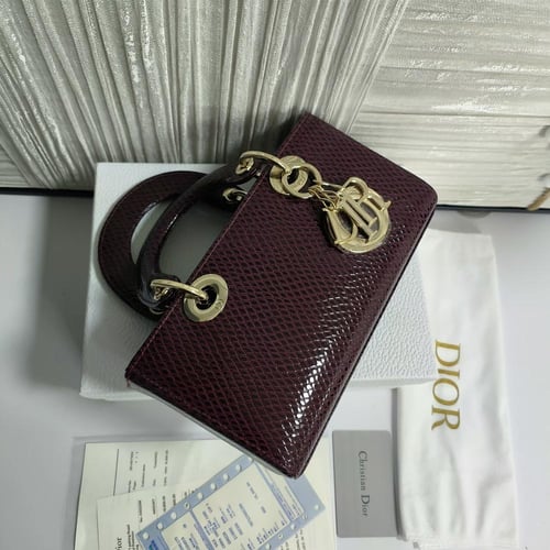 شنطه ماركه ديور