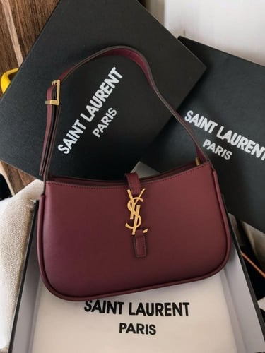 شنطة سان لوران مطفي