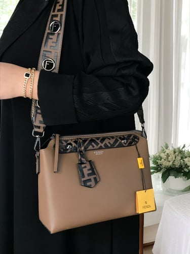 شنطه ماركه فندي