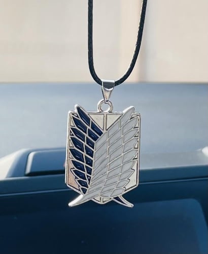 قلادة/ تعليقة هجوم العمالقة - فرقة الاستطلاع