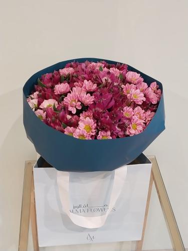 باقة الورد البنفسجي