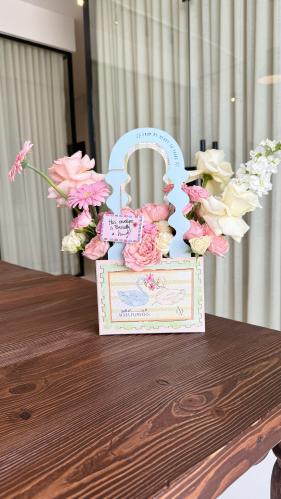 Swan Love flower Box - بوكس ورد سوان لوف