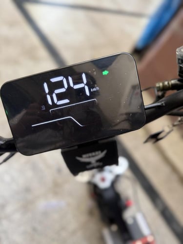 سكوتر الغواصة 72 موديل 2025