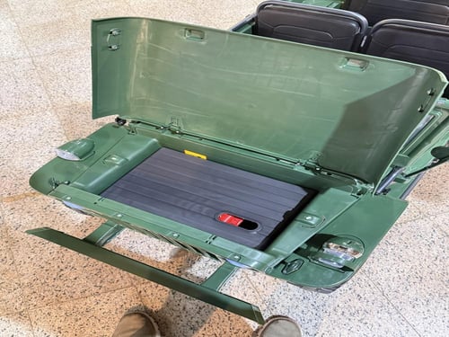 سيارة ميني جيب خاصة للاطفال 2026