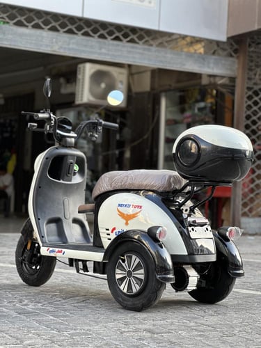 دباب كهربائي 3 كفرات القوي لكبار السن