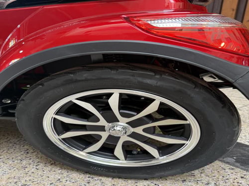 سكوتر 4 كفرات 2025