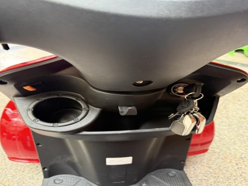 سكوتر 4 كفرات 2025