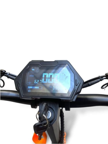 سكوتر M6 MAX التيتانيوم الروسي 60 فولت محركين الاص...