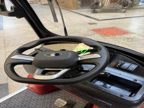 الجولف الاقتصادي 2026 السياحي 72 فولت الفاخر: 4 رك...