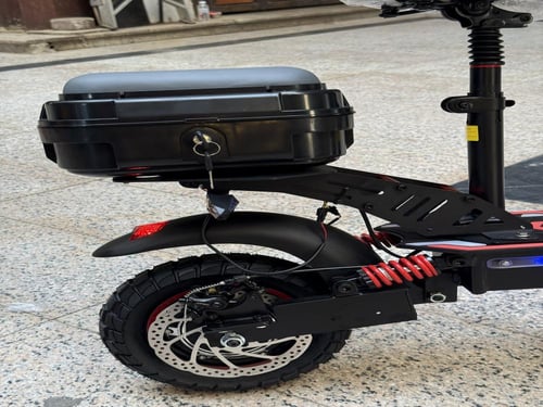 سكوتر الوحش الحصري 2026